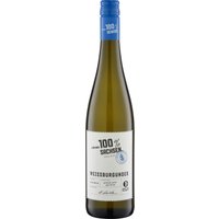 Für den Einstieg in den neuen Jahrgang des „Für mich 100% Weissburgunder Trocken Sachsen“ der Sächsischen Winzergenossenschaft stehen bemerkenswerte Aromen im Vordergrund. Der Duft verbreitet zartblumige Noten