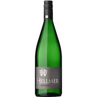 Der Hellmer Riesling aus dem Jahrgang 2023 präsentiert sich in einem verführerischen