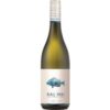 Frischer Wind weht aus Neuseeland mit dem Nau Mai Sauvignon Blanc 2023. Dieser Weißwein aus der Marlborough-Region beeindruckt mit seinem intensiven Bouquet tropischer Früchte wie Passionsfrucht und Ananas sowie Zitrusnoten aus Limette und Grapefruit und wird durch frische Kräuteraromen abgerundet. Im Glas strahlt er in einem hellen Strohgelb. Am Gaumen entfaltet sich eine knackige Säure und eine lebendige Frische