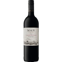 Der 2023 Ou Kalant Cabernet Sauvignon von MAN Family Wines stellt die Verbindung zwischen der Fruchtfülle der Neuen Welt und der Eleganz der Alten Welt dar. Im Glas verführt er mit intensiven Aromen von dunklen Kirschen und einer feinen Minznote. Am Gaumen offenbaren sich geschmeidige Tannine und eine harmonische Struktur. Die Trauben