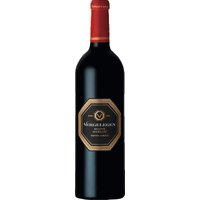 Vergelegen Merlot Reserve 2019 beeindruckt bereits mit seiner tiefen Pflaumenfarbe. Im Bouquet entfalten sich reife Kirschen und Pflaumen