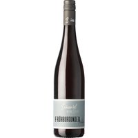 Der Frühburgunder von Däuwel Wein & Sekt entfaltet im Glas ein reiches Bukett von reifen Waldbeeren