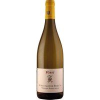 Der Fürst Bürgstadter Berg Weissburgunder 2021 aus dem Hause Rudolf Fürst besticht durch belebende Frische und eine vielschichtige Aromatik. Übergetoastetes Brot und kalter Rauch verbinden sich mit nussigen Nuancen. Reife Papaya