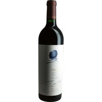 Die harmonische Verbindung von Bordeaux-Tradition und amerikanischer Innovationskraft manifestiert sich im Opus One 2018