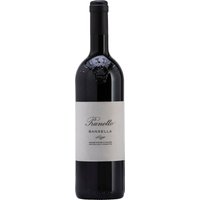 Der Prunotto Bansella Nizza 2021 aus dem Piemont ist ein imposanter Rotwein. Dieser Barbera reift in Eichenfässern