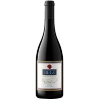 Der Betz La Serenne Syrah 2019 glänzt durch vielschichtige Aromen und eine einmalige Struktur. In der Nase steigen Espressobohnen