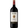 Der Alto Rouge feiert mit diesem Jahrgang sein 100. Jubiläum und präsentiert sich in der Magnum-Flasche europaweit exklusiv bei CAPREO. In einem tiefen Dunkelrot schimmert das Cuvée aus Cabernet Sauvignon
