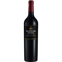 Der Waterford Estate Cabernet Sauvignon 2018 verkörpert den klassischen Stil der Anbauregion Stellenbosch. Mit reinen Fruchtaromen und erdigen Noten