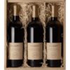 In einer stilvollen Holzkiste präsentiert sich dieses exklusive Dreier-Set aus Stellenbosch. Hinter jedem Wein steht das Können von Frans K Smit und Johann Jordan