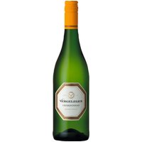 Leicht grün-gold in der Farbe präsentiert sich dieser reinsortige Chardonnay im Glas. Er offenbart ein komplexes Bouquet von Zitrusnoten