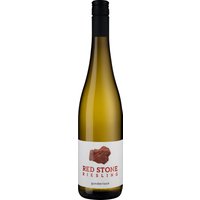 Der Red Stone im Namen meint bei diesem Riesling vom VDP-Weingut Gunderloch den roten Schiefer