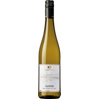 Der Winzerkeller Auggener Schäf Gutedel Alte Reben aus dem Jahrgang 2023 zeigt die typischen Merkmale des Markgräflerlands. Sein Geschmack bietet eine gelungene Balance aus reifen Limonen