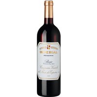 Ausgesuchte Weinberge mit von Kalk durchzogenen Lehmböden in der Rioja Alta bilden den Ursprung des hochgeschätzten Imperial Reserva von CVNE. Sorgsame Pflege und Arbeit im Weinberg und Keller