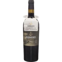 Dieser wundervolle Rotwein betont sich mit seinen tiefen burgunderfarben. In der Nase bezaubernde Aromen von Pflaumen und Kirschen. Der Feuerheerds ist trinkfertig und passt hervorragend mit Käse