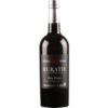 Der Muratie Ben Prins Cape Vintage 2021 beeindruckt mit seiner tiefen Farbe. Schon im Bouquet entfalten sich florale Noten von Veilchen und Rosen