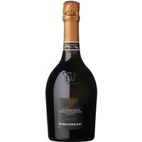 Der Borgo Molino Prosecco Superiore Spumante Extra Dry aus Valdobbiadene repräsentiert die Spitzenqualität der Prosecco DOCG-Region. Sein Bouquet verführt mit klaren
