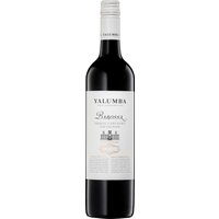 Der 2017er Yalumba "The Y Series Shiraz Cabernet Sauvignon" aus South Australia beeindruckt mit einem tiefen Karmesinrot. In der Nase entfalten sich intensive Aromen von reifen Pflaumen und Kirschen. Die Komplexität wird durch zedrige Gewürz-