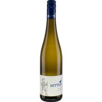 Dieser feinherbe Weißwein aus der Nahe stammt vom Weingut Ritter und zeichnet sich durch seine ausgeprägten mineralischen Noten und eine reichhaltige Fruchtfülle aus. Das Bouquet vereint würzige Akzente mit Aromen von Quitte