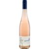 Zarte Lachsfarbe und ein betörendes Erdbeerbouquet verleihen diesem Rosé aus der Nahe besondere Frische. Leicht und harmonisch zeigt er am Gaumen saftige Erdbeernoten
