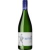 Dieser Riesling vom Weingut Ritter in der Nahe glänzt durch seine erfrischende Note und feine Struktur. Der „Ritter Riesling QbA Trocken“ aus dem Jahr 2023 verführt mit Aromen von grünem Apfel und einer fast grasigen Frische