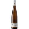 Dieser Riesling vom renommierten Weingut Karl Haidle stammt aus der VDP Ersten Lage Stettener Lindhälder und wird nach der Handlese schonend gepresst und im Halbstückfass vergoren. Ein langes Lager auf der Vollhefe verleiht dem Wein Komplexität und einen feinen Schmelz. Die lebhafte Säurestruktur macht sich gut zum mineralischen und kräuterigen Charakter des Weins. Ein eleganter Riesling und idealer Begleiter von Fisch- und Geflügel-Gerichten.