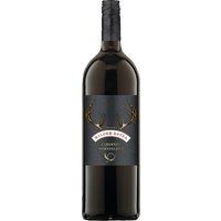 Der trockene Rotwein aus der Pfalz vereint Cabernet Sauvignon und Dornfelder zu einem charakterstarken Cuvée. Das Bouquet offenbart intensive Aromen reifer roter Früchte