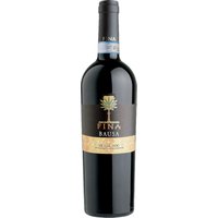 Der Fina Bausa Nero d'Avola 2019 ist ein wahrer Vertreter Siziliens. In den Weinbergen von Marsala gewinnen die handverlesenen Nero d'Avola-Trauben ihre unverkennbaren Aromen. Intensive Noten von Karamell