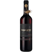 Sein Name Sangre de Toro bedeutet übersetzt Blut des Stiers und ist eine Anspielung auf die Kraft und den maskulinen Charakter des Weins. Der reinsortige Tempranillo aus der legendären spanischen Weindynastie Miguel Torres strotzt nur so vor intensiven Aromen schwarzer Früchte