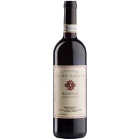 Schon der einfache Barolo der Molinos zeigt alle Eigenschaften eines großen Weines. Vielschichtig und voller Kraft präsentiert sich hier die Nebbiolo-Traube in Bestform. Mauro Molino Barolo 2020 überzeugt mit einem tiefen Granatrot und verführt mit Aromen von dunklen Kirschen und blumigen Noten von Rosen. Die Nase ist erfüllt von reifen Früchten