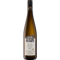 Ein leuchtendes gelbgrünes Farbspiel zeichnet den 2023 Oberkircher Riesling Spätlese Alte Reben aus Baden aus. Das Bouquet entfaltet heimische Fruchtnoten von schwarzer Johannisbeere