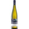 Die besten klimatischen Bedingungen findet die weiße Rebsorte Riesling bekanntlich in Mitteleuropa. Die steilen Hänge über den Ufern des Mains in Franken sind ein klassisches Anbaugebiet. Farbe und Duft dieses Gutsweins lassen sofort an saftige Mirabellen und Pfirsiche denken. Am Gaumen kommen harmonisch ausbalancierte Zitrusnoten hinzu. Dieser Wein sollte jung und innerhalb von zwei Jahren nach der Ernte genossen werden.