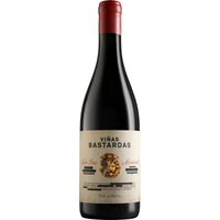 Casa Rojo Viñas Bastardas 2021 aus der Ribera del Duero DO besticht durch intensive Aromen von reifen Früchten und Mineralität. Die Trauben stammen aus den Höhenlagen Murcias und sind teilweise wurzelecht