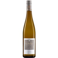 Der Staatlicher Hofkeller Silvaner des Jahrgangs 2024 präsentiert markante Aromen von heimischem Kernobst