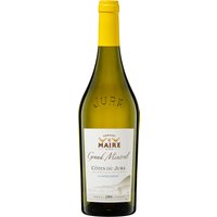 Die Domaine Maire & Fils vereint jahrhundertealte Tradition mit moderner Weinkunst in der Jura-Region. Der Grand Minéral Chardonnay 2021 besticht mit deutlicher Mineralität und Aromen von weißen Früchten