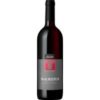 Der Mauritius von der Kellerei Bozen ist eine stattliche Cuvée aus Lagrein und Merlot. Hier trifft Südtiroler Würze auf französische Frucht. Nach einem Jahr Reife im großen Holz und im Barrique zeigt sich dieser Rotwein in einem leuchtenden Dunkelrot und verströmt opulente Aromen reifer Beeren sowie Noten von Kakao und Gewürzen. Vollmundig