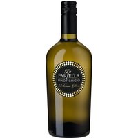 Pinot Grigio ist zweifelsohne der beliebteste italienische Weißwein. Zu wahrer Größe findet er