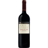Diese Rotweincuvée stammt aus dem portugiesischen Douro-Tal und wurde gekonnt aus Touriga Nacional
