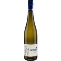 Der Ritter Ehrenfelser QbA vom Jahrgang 2024 aus dem Weingut Ritter überzeugt durch seine einzigartigen Aromen. In der Nase zeigt er sich eher verschlossen