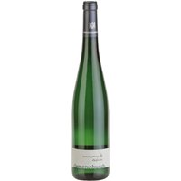 Kühle Zitrus-Pfirsichnase mit schwarzbeerigen und floralen Aromen