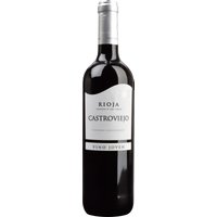 Der 2023er Rioja Joven von Pastor Diaz präsentiert sich mit frischer Frucht vom ersten Moment an. Im Duft entfalten sich feine Noten von Pflaumen und Kirschen. Am Gaumen zeigt sich der Wein mild und elegant