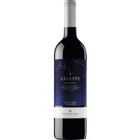 Kräftiges Kirschrot sowie vielschichtige Aromen zeichnen den Rotwein von Familia Torres aus. Das Bouquet präsentiert reife Brombeeren und Kirschen
