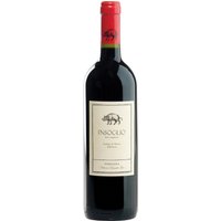 Mit einer intensiven rubinroten Farbe und purpurnen Reflexen beeindruckt der Insoglio del Cinghiale Toscana IGT 2023 von Tenuta di Biserno. In der Nase entfaltet sich eine komplexe Palette aus Waldbeeren