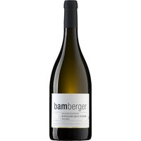Mit seinem goldgelben Glanz im Glas verkörpert der Bamberger Weißburgunder 2023 eindrucksvoll die Qualität des Wein- und Sektguts Bamberger. In der Nase entfalten sich Aromen von Zitrusfrüchten