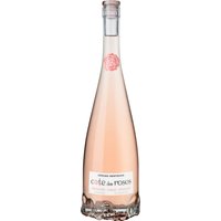In den sorgfältig ausgewählten Anbaugebieten erreichen die Trauben ein optimales Reifeniveau. In der Nase finden sich Aromen von roten Beeren und schwarzer Johannisbeere