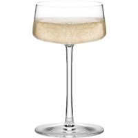 Das Stölzle Champagnerglas der Serie Exquisit besticht durch seine spezifische Formgebung