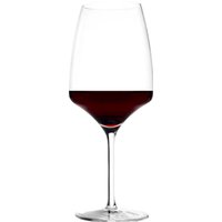 Mit seiner bauchigen Form bereichert das Stölzle Rotweinglas "Experience Bordeaux" jedes Weinerlebnis. Die aus Kristallglas gefertigte Gestaltung entfaltet Aromen ausgezeichnet und garantiert durch seine trapezförmige Außenseite Stabilität. Besonders kräftige Rotweine wie Chianti Classico