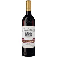 Die Gran Reserva 890 von La Rioja Alta ist ein wahres Vorzeige-Exemplar aus der renommierten Region. Aus dem besten Lesegut gewonnen und Jahre in kleinen Eichenfässern gereift