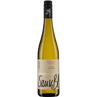 Der Andreas Oster Horizn29 Sauvignon Blanc QbA 2024 vereint frische Eleganz mit einem authentischen Charakter. Delikate Fruchtaromen von Stachelbeere und Zitrus verleihen ihm eine lebendige Note. Die Herkunft aus Rheinhessen betont die Vielschichtigkeit dieses trockenen Weißweins. Nachhaltige Produktion steht im Einklang mit einem modernen Bewusstsein des Erzeugers. Der Wein passt ausgezeichnet zu sommerlichen Salaten
