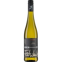 Frische Aromen von tropischen Früchten und filigranen Blüten kennzeichnen das Bouquet dieses Weißweins. Der Jahrgang 2022 vereint Pinot Blanc und Chardonnay zu einem ausgewogenen Zusammenspiel