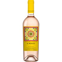 Der Cantina Di Andria Il Rosato Bio 2023 zeigt ein zartes Rosa und prägt sich durch ausdrucksstarke Aromen reifer roter Früchte aus. Die biologische Produktion unterstreicht den modernen Charakter dieses Roséweins aus Apulien. Frisch und lebendig entfaltet er sich am Gaumen mit einer angenehmen Fruchtigkeit und einer sanften Struktur. Die Weinkellerei Vignuolo gestaltet das Profil dieses Weins. Er passt hervorragend zu Salaten